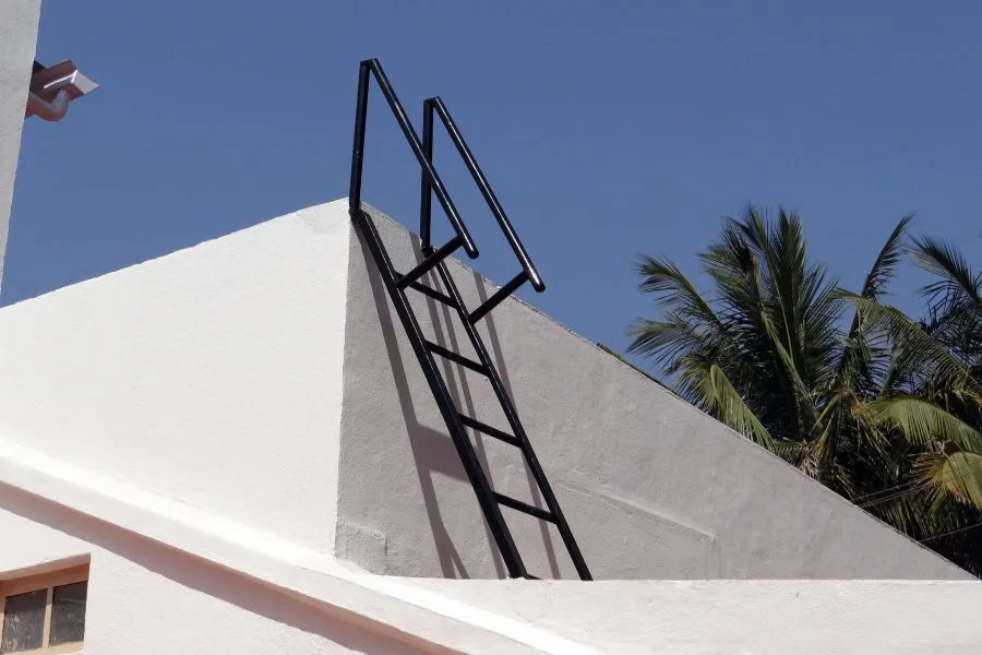 Roof Access Ladders Safety Use And Proper Usage Guide You Can Follow