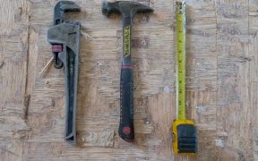 What To Look For In A Reliable Plumber